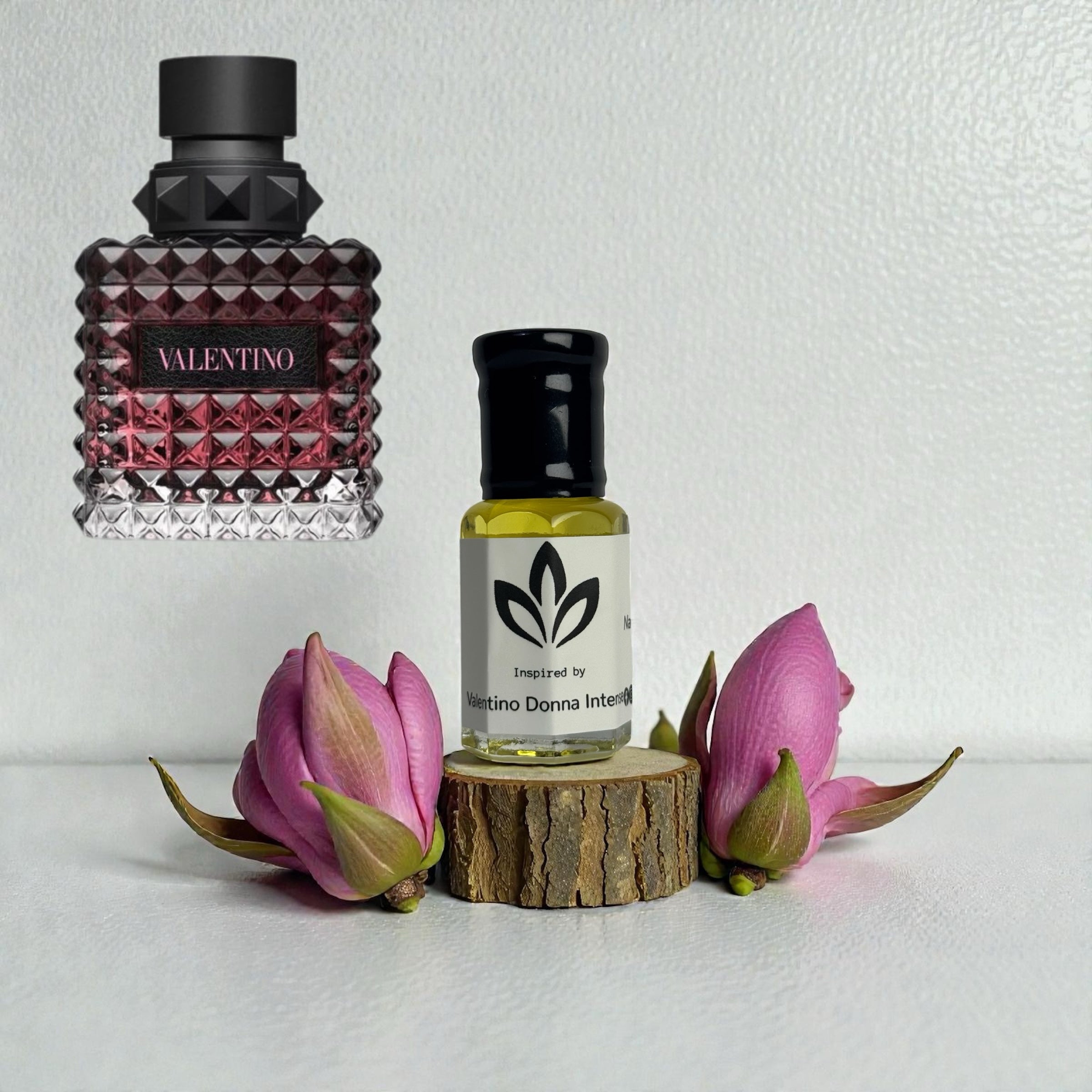 Valentino Donna Born in Roma Intense